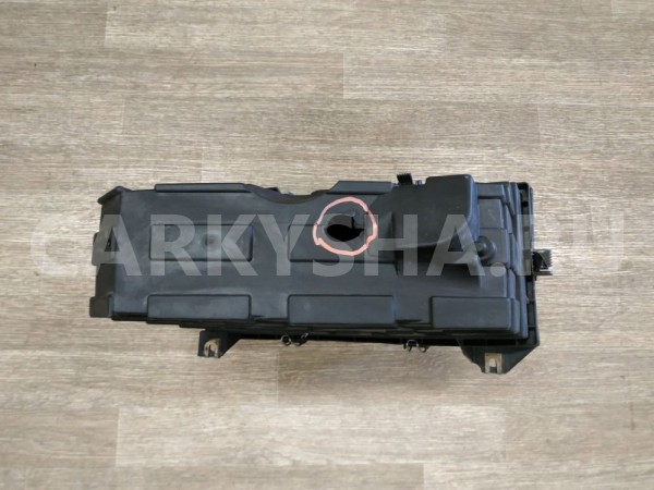 Корпус воздушного фильтра Mercedes-Benz S-klasse 