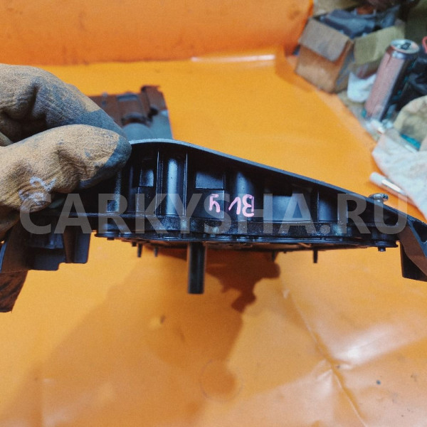 Клапанная крышка volkswagen passat b6 BVY BVR 2.0 Volkswagen Passat оригинальный номер 06f103469d