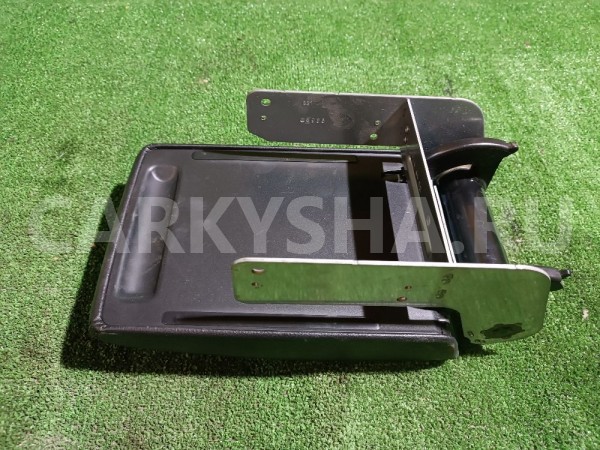 Подлокотник Volkswagen Tiguan 