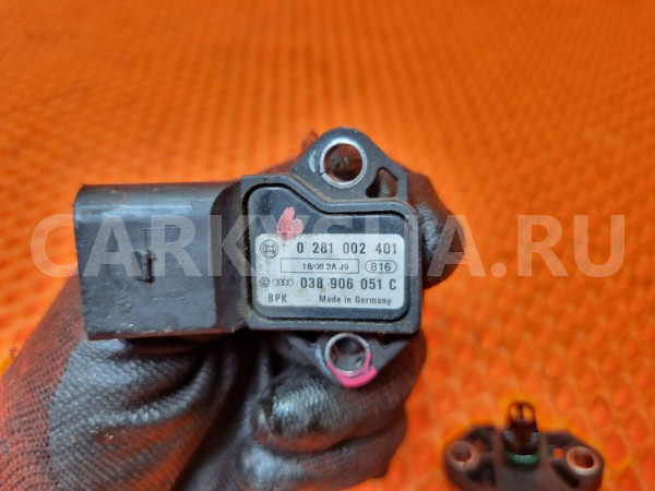 Датчик давления воздуха volkswagen CAVA 1.4 Volkswagen Scirocco оригинальный номер 038906051c