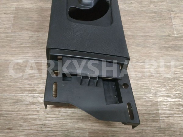 Обшивка стойки Ford Explorer 