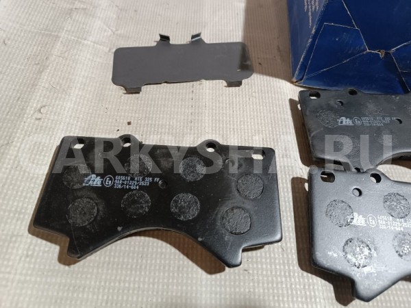 Колодки тормозные передние к-кт Toyota Land Cruiser 