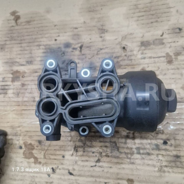 Корпус маслянного фильтра Audi Q3, 2.0d Audi Q3 оригинальный номер 03L115389B