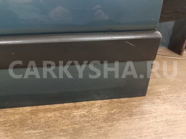 Дверь передняя левая Volkswagen Passat оригинальный номер 357831051F