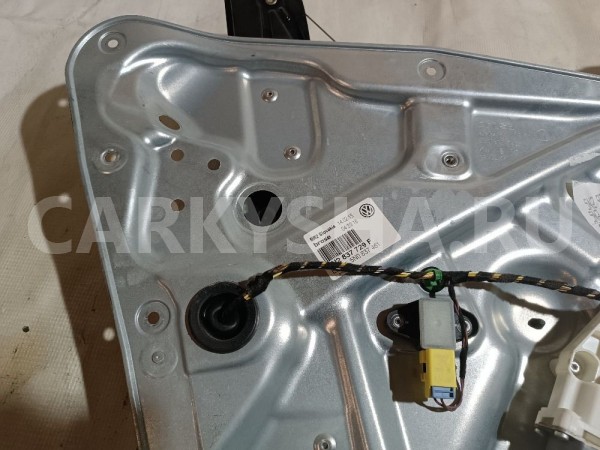 Стеклоподъемник электр. передний левый Volkswagen Tiguan 