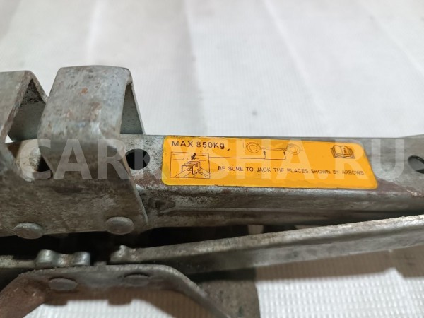 Домкрат Nissan Almera Classic 