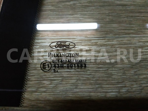 Стекло двери задней правой (форточка) Ford Fusion 