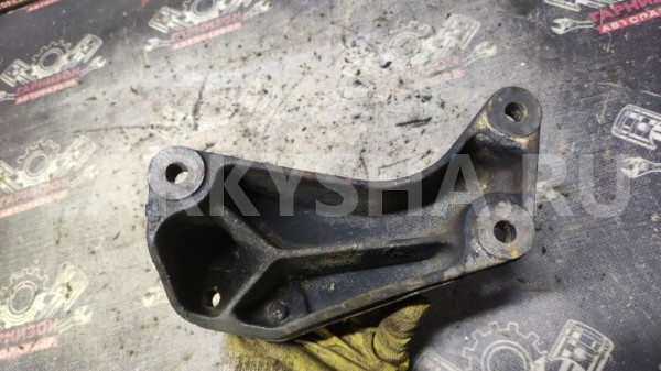 Кронштейн КПП левый Шевроле Лачетти Chevrolet Lacetti оригинальный номер 96550271