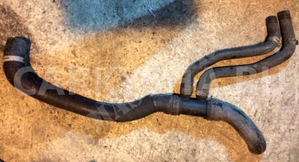 Шланг системы охлаждения 4.4 Land Rover Discovery III оригинальный номер PCH500962