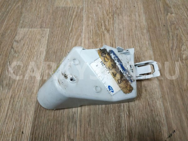 Кронштейн заднего бампера левый Ford Focus 