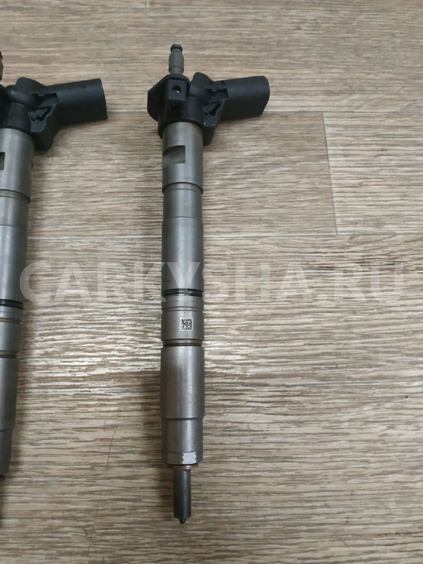 Форсунка дизельная электрическая Volkswagen Tiguan оригинальный номер 03L130277