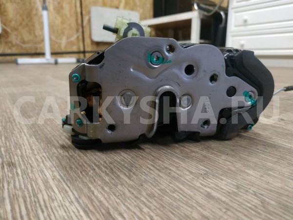 Замок двери задней левой Chevrolet Orlando 