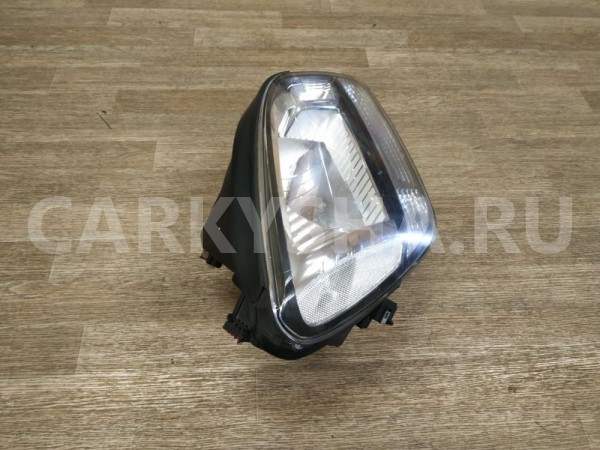 Фара правая Chevrolet Orlando 