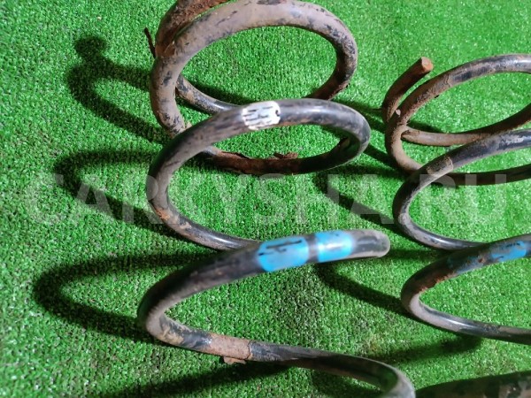 Пружины задние к-кт Ssang Yong Rexton оригинальный номер 4512008300