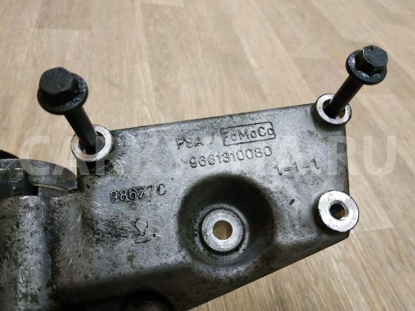 Кронштейн генератора Land Rover Freelander оригинальный номер 9661310080G