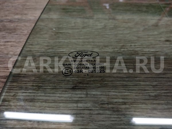 Стекло двери задней левой Ford Focus 