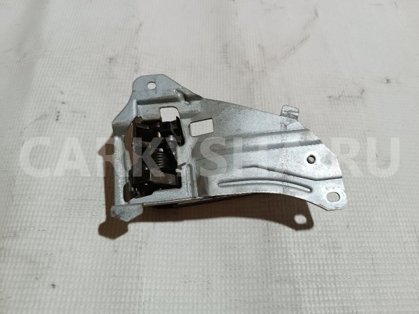 Ручка двери внутренняя правая Mitsubishi Diamante 