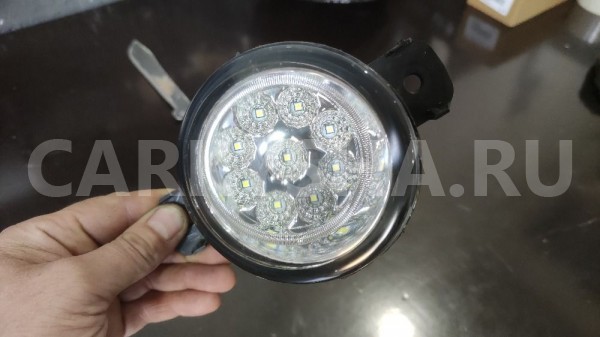 Левый противотуманный фонарь(ПТФ) Nissan Primera Nissan Primera оригинальный номер ST5512008L