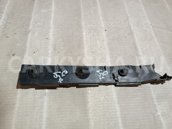 Кронштейн заднего бампера правый Lexus RX 