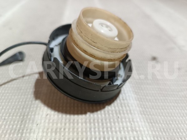 Крышка горловины бака топливного Lexus RX оригинальный номер 7730052030