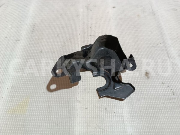 Кожух замка капота Ford Mondeo оригинальный номер 1878045