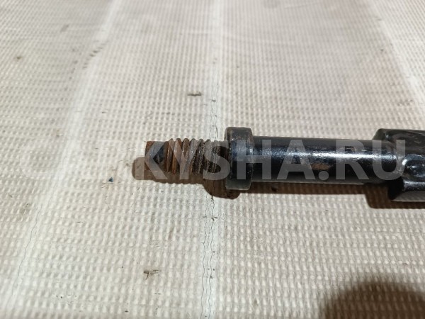 Крюк буксировочный Ford Mondeo оригинальный номер 1768868