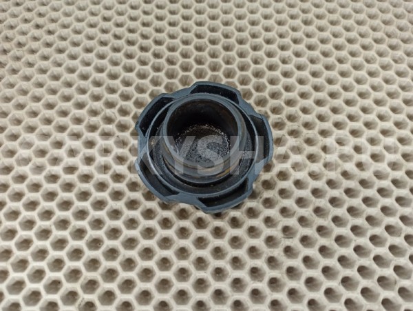 Крышка маслозаливной горловины Chevrolet Cruze Chevrolet Cruze 