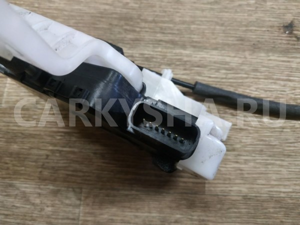 Замок двери передней правой Hyundai ix35 