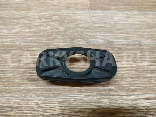 Кронштейн (сопут. товар) Mercedes-Benz C-klasse 