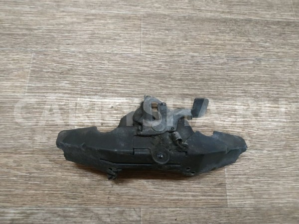 Замок капота Toyota Avensis 