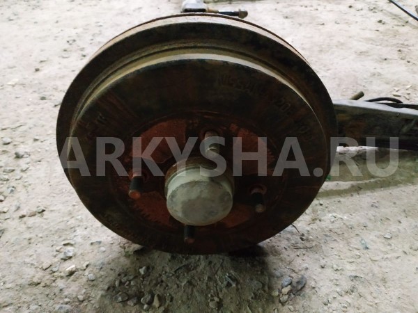 Балка задняя Nissan Primera 