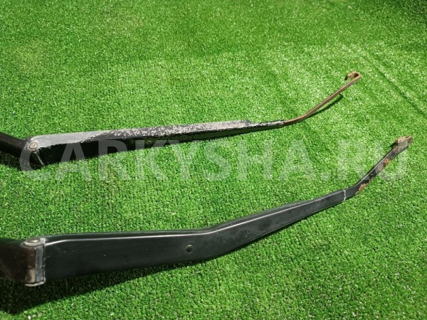 Поводок стеклоочистителя Toyota Windom 