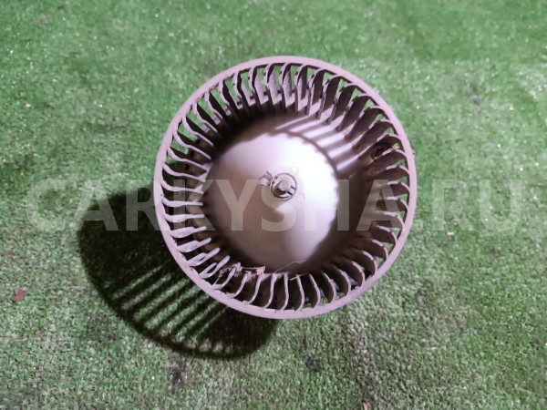 Моторчик отопителя Suzuki Cultus оригинальный номер 7425060G00