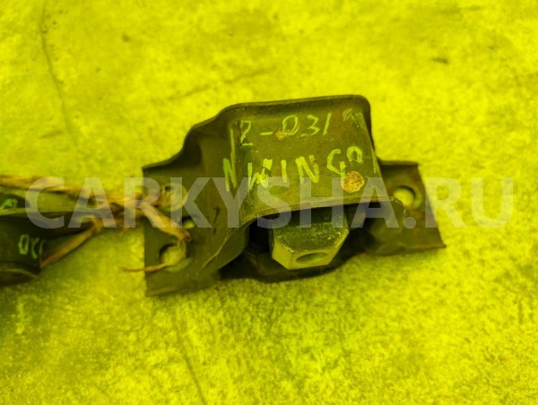 Подушка двигателя Nissan Wingroad 