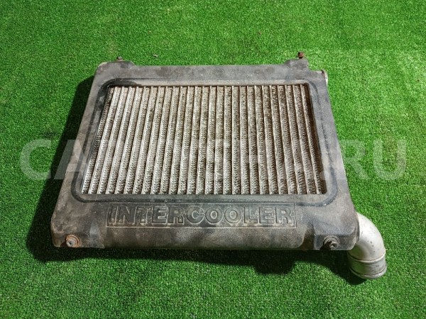 Интеркулер Hyundai Santa Fe оригинальный номер 2827027221