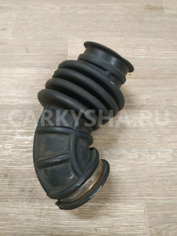 Патрубок воздушного фильтра Ford Focus 