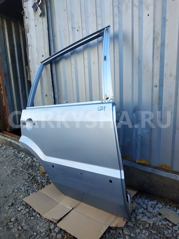 Дверь задняя правая Ford Fusion оригинальный номер 1692555