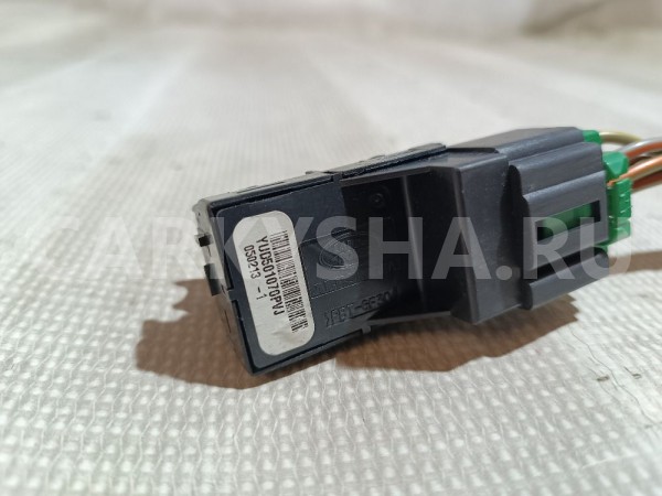 Кнопка стеклоподъемника Land Rover Range Rover 