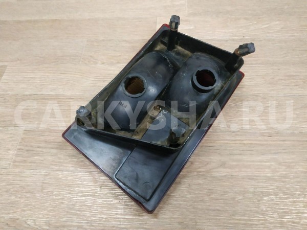 Фонарь задний внутренний левый ГАЗ 3110 «Волга» 