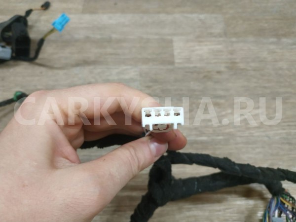 Проводка двери передней левой Land Rover Freelander 