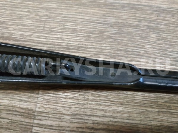 Поводок стеклоочистителя передний левый Mercedes-Benz S-klasse 