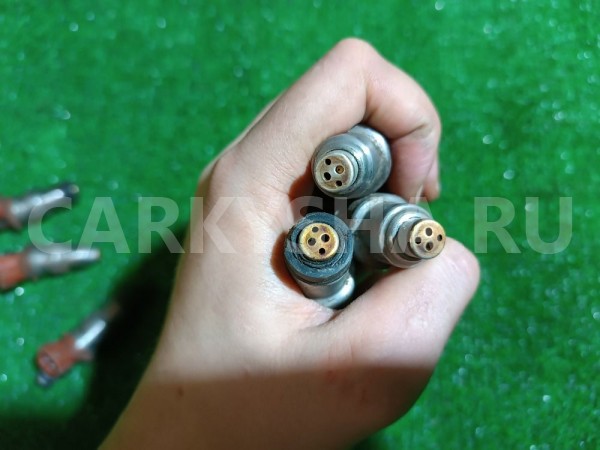 Форсунки топливные к-кт Toyota Windom 