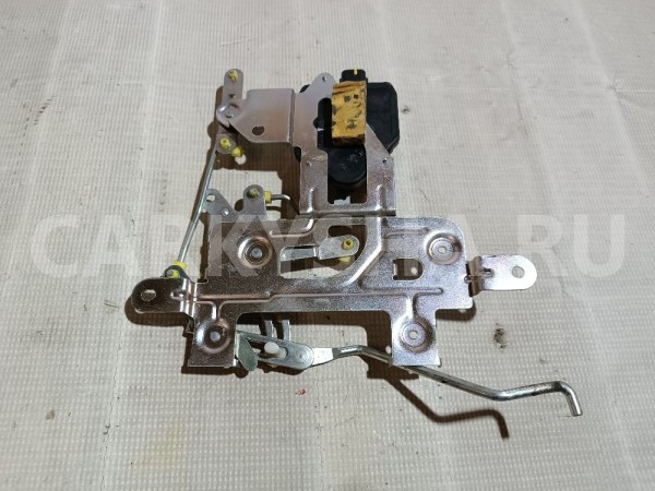 Активатор замка багажника Ssang Yong Rexton оригинальный номер 8837008100