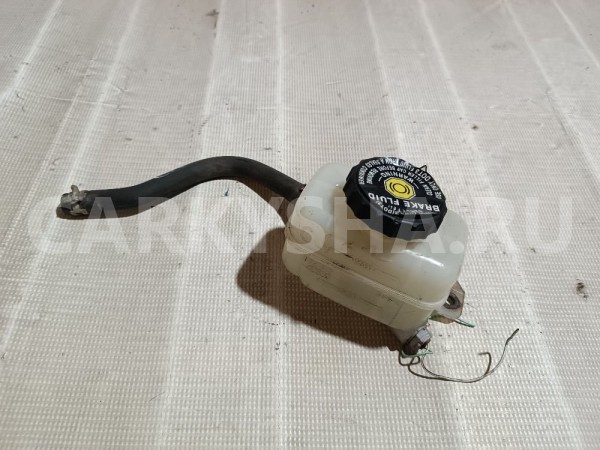 Бачок главного тормозного цилиндра Lexus RX 