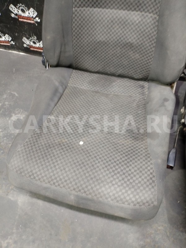 Переднее сиденье Ваз 2109 2114 2115 ВАЗ (Lada) 2114 оригинальный номер 21093-6810013