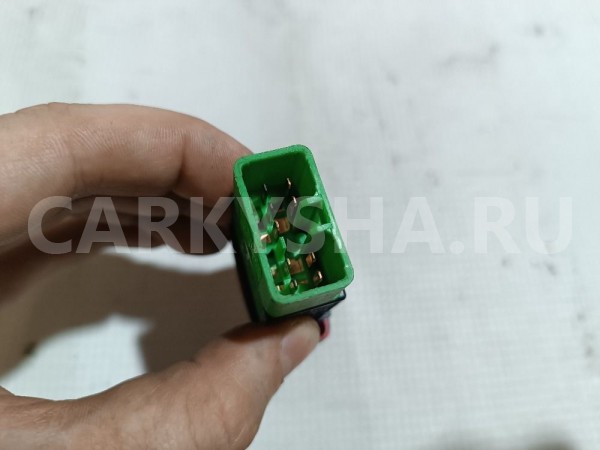 Кнопка аварийной сигнализации Mitsubishi Diamante 