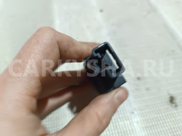 Кнопка открывания лючка бензобака Lexus RX 