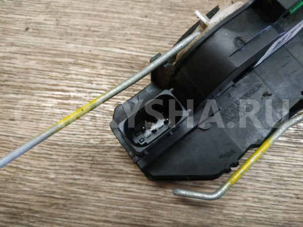 Замок двери задней правой Chevrolet Orlando 