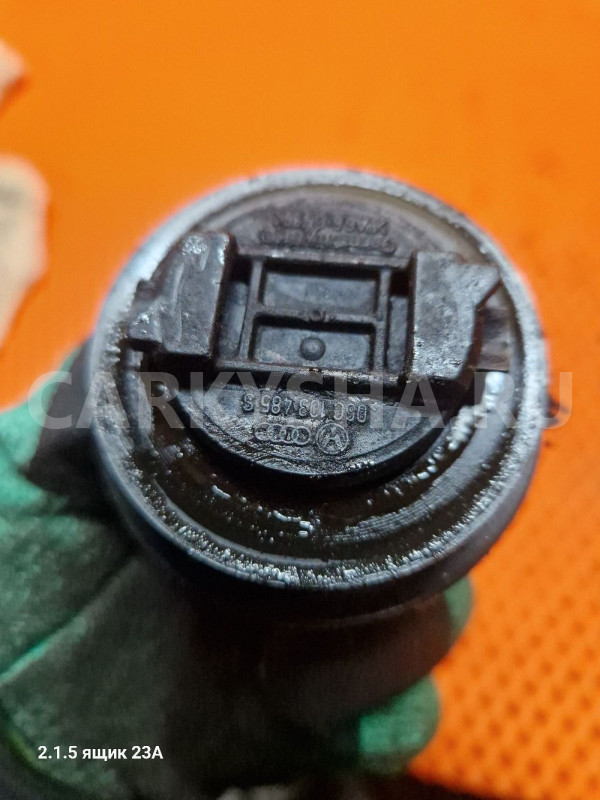 Крышка маслозаливная audi a6 c6 auk bpk Audi 200 