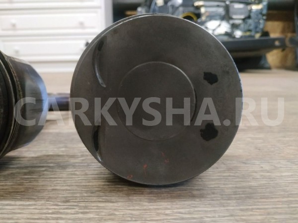 Поршень с шатуном Mitsubishi Lancer 